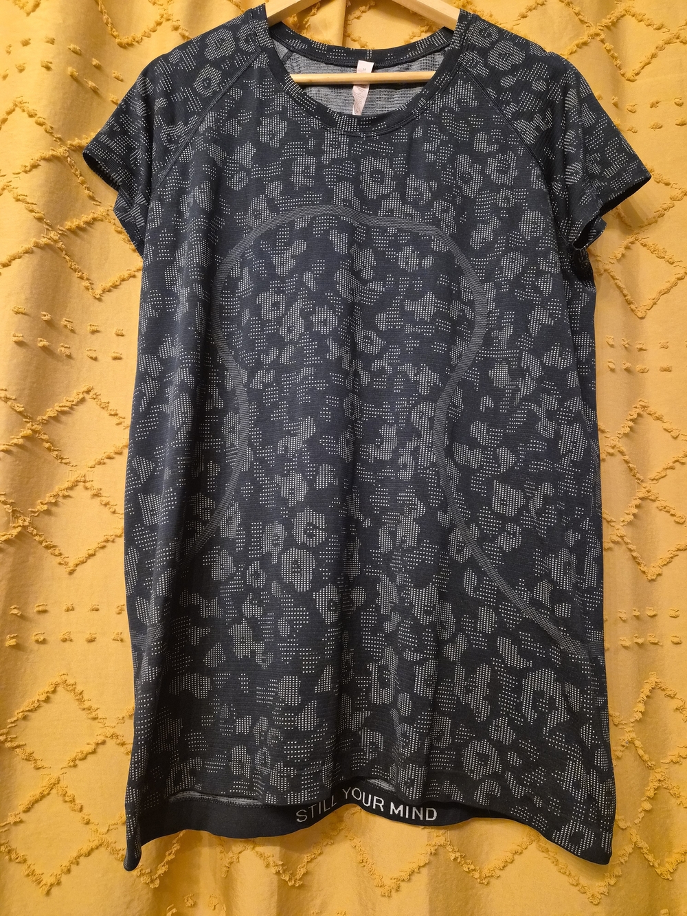 lululemon athletica Short Sleeve Tech Tee in Charcoal and Light Gray Pattern